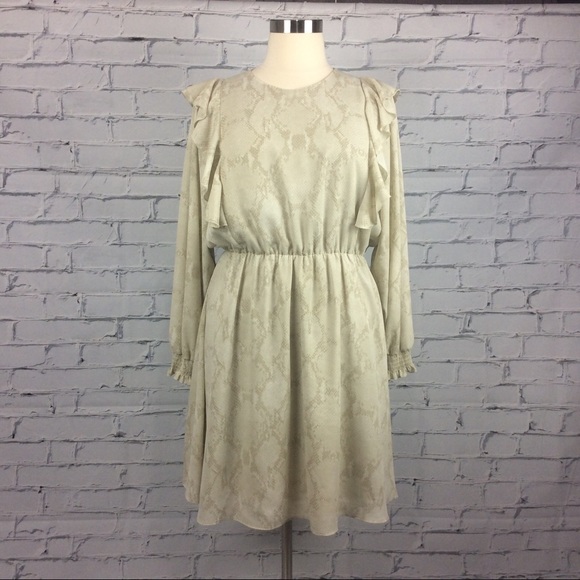 Banana Republic Dresses & Skirts - Banana Republic Ruffle Snake Print Dress, Size XL